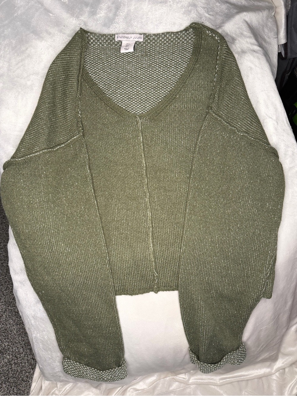 Sincerly Jules Olive V-Neck Knit Crop Sweater